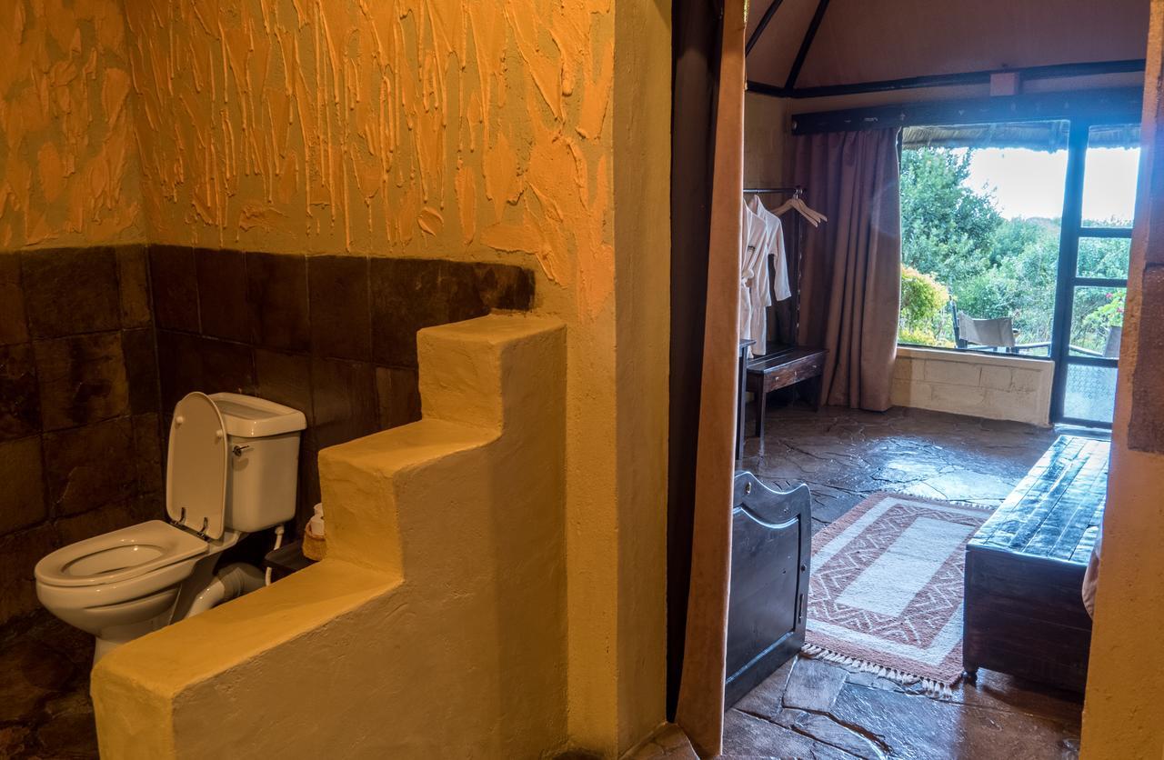 Rhino Watch Safarilodge Mweiga Eksteriør billede