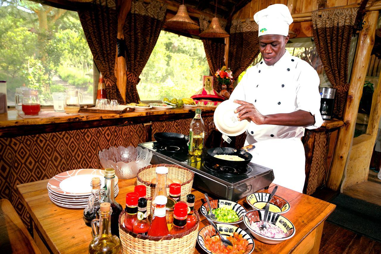 Rhino Watch Safarilodge Mweiga Eksteriør billede