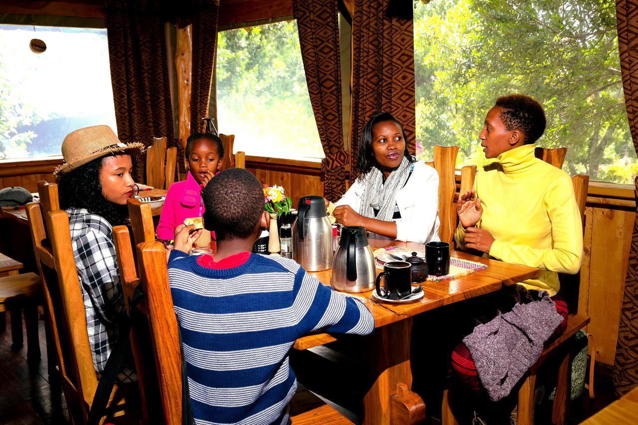 Rhino Watch Safarilodge Mweiga Eksteriør billede