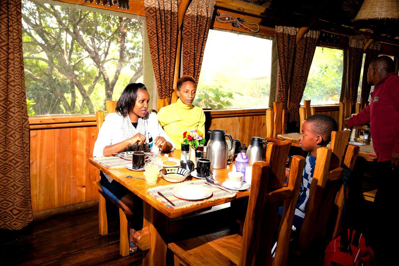 Rhino Watch Safarilodge Mweiga Eksteriør billede